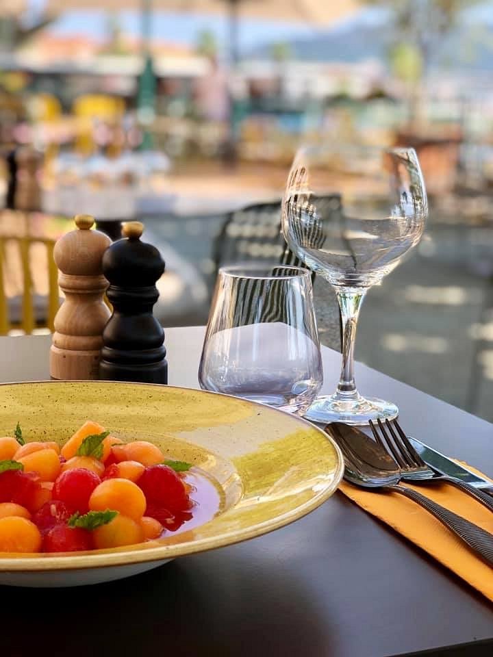 Plat A Calata Restaurant